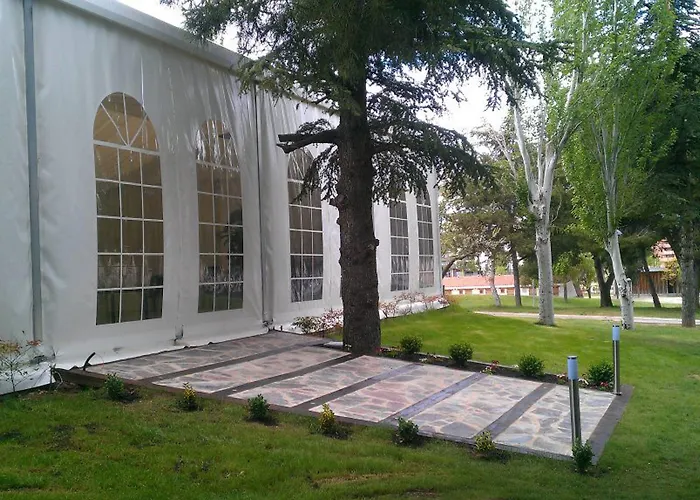 מלון De סרגוסה